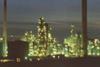 Murphy Oil agrees refinery sale