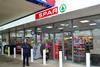 Kiosk forecourt shop replaced with Spar store