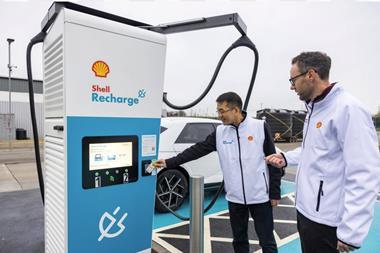 Rob exelby shell chargers