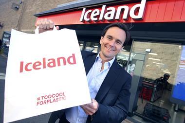 UNP-WS-38723-Richard-Walker-MD-of-Iceland-paper-bag15-scaled