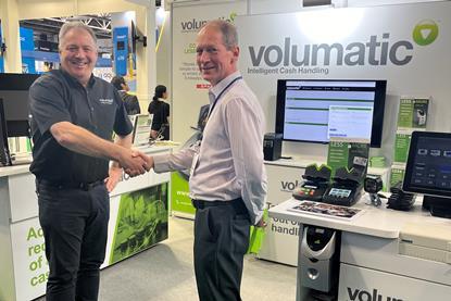 Volumatic and G4S join together to provide a fully managed cash solution. Pictured are Volumatic's Mike Severs (L) with Bob Lammin (R) of G4S
