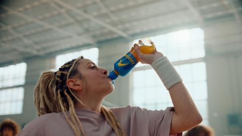 lucozade sport woman