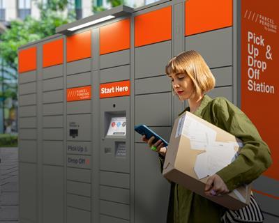 OLN-UK-woman-on-street-green