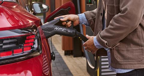 Close up of charging at Fastned hub