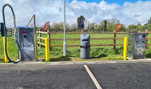 budgens frilford vac