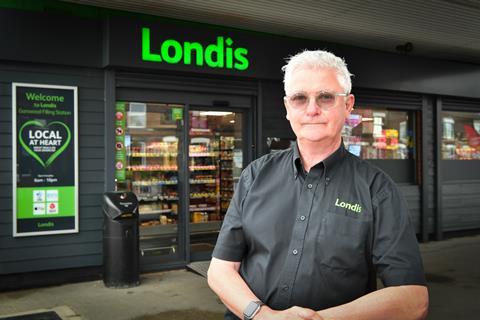 Londis-store-front-retailer-Garswood