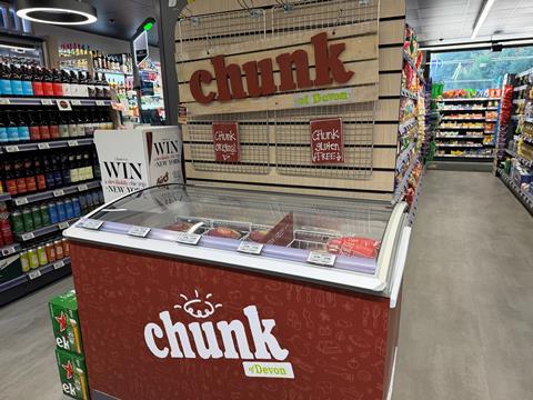 Chunk exterior