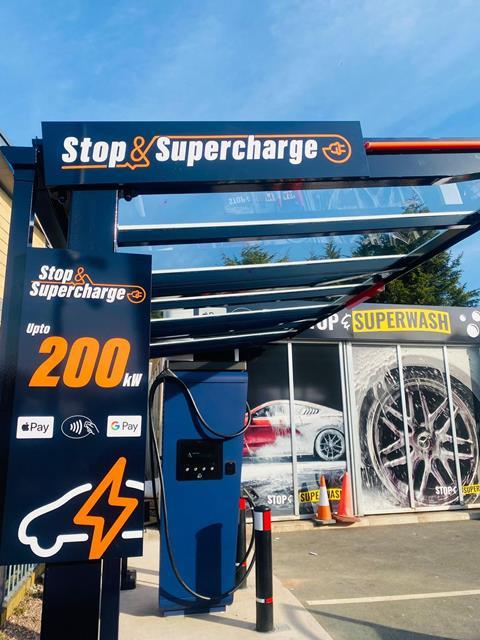 65b74a7a-b15c-4c14-950f-c001caa2d5ea