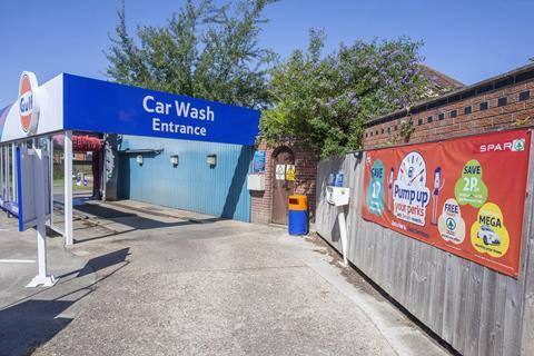 Oasis (7) - Car Wash