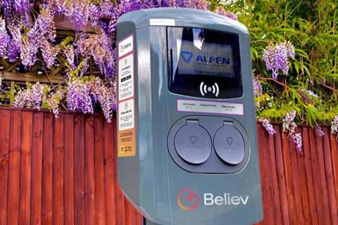 Believ charging about-us_header_extra-wide_ReplacedStickers