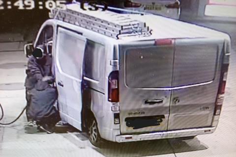 Concealed-container-van-drive-off (April2026)