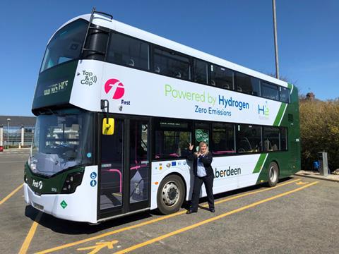 Aberdeen double decker hydrogen bus resized