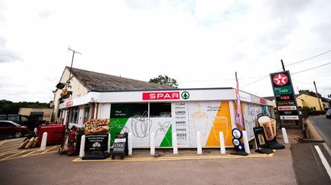 FT Maiden Newton Forecourt Store