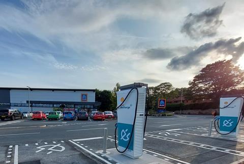 Shell Recharge trial at Aldi