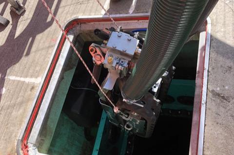 robot tank cleaner